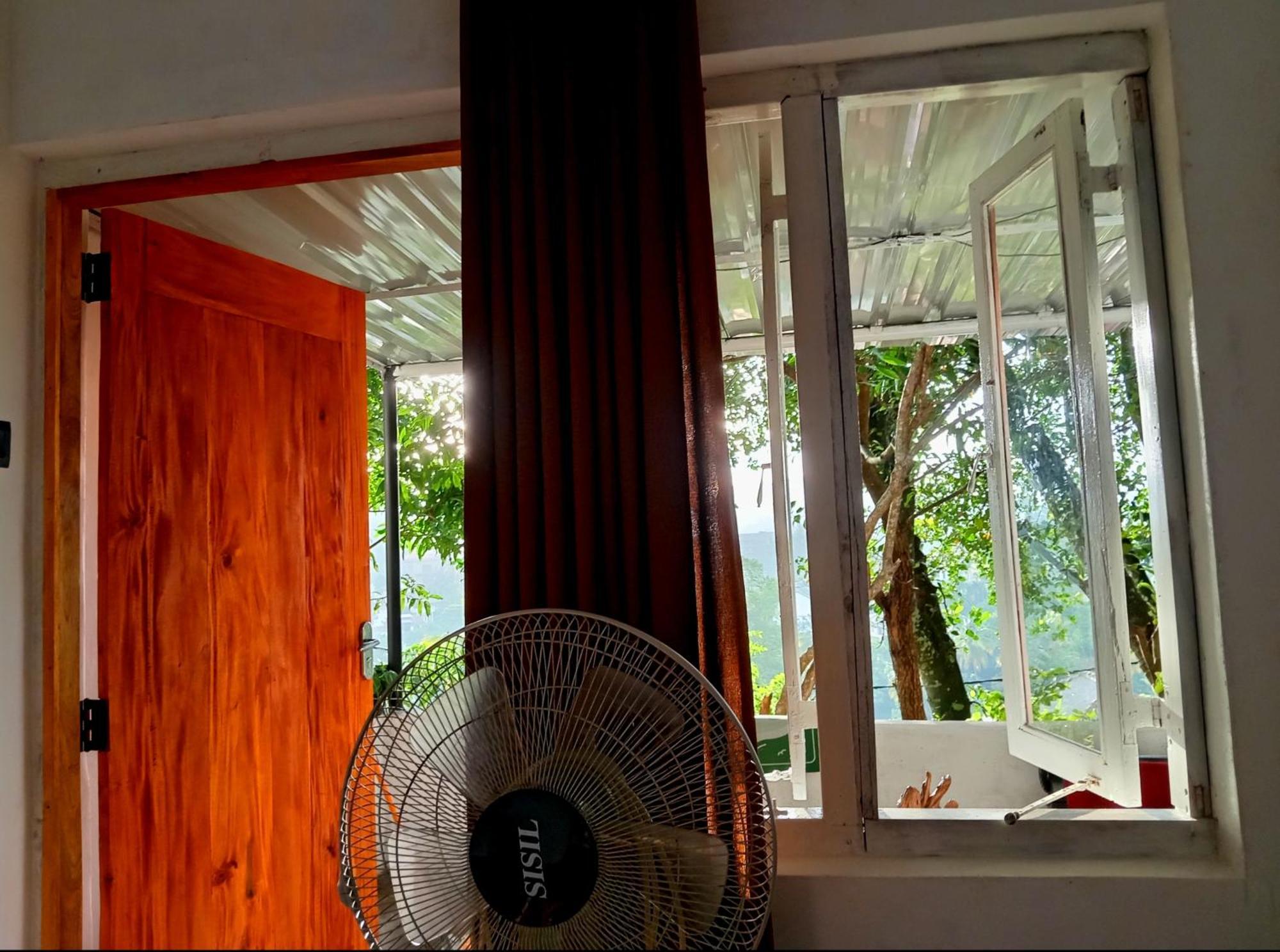 Fly Infinity - Home Stay Канди Екстериор снимка